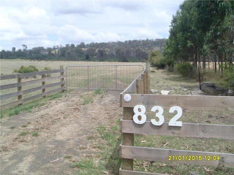 832 Hobart Road, Breadalbane TAS 7258