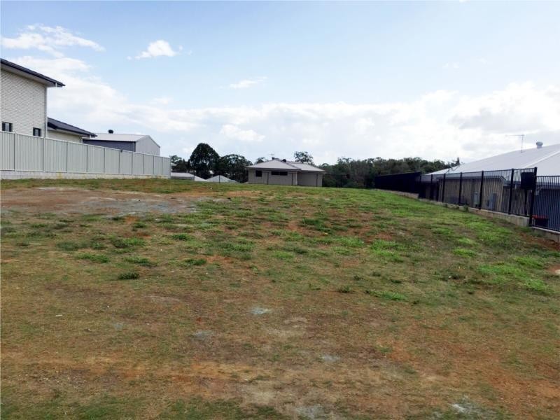 7 Hugh Crescent, Murrumba Downs QLD 4503