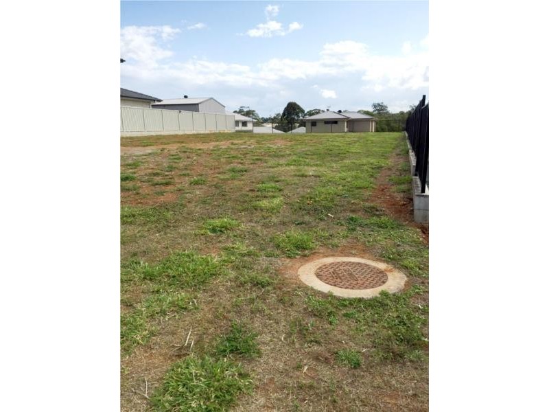 7 Hugh Crescent, Murrumba Downs QLD 4503