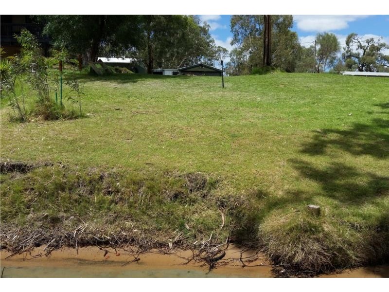 40 Lane Two (Dock) Road North West Bend, Morgan SA 5320