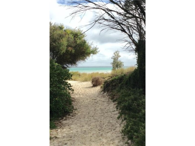 35A The Avenue, Mccrae VIC 3938