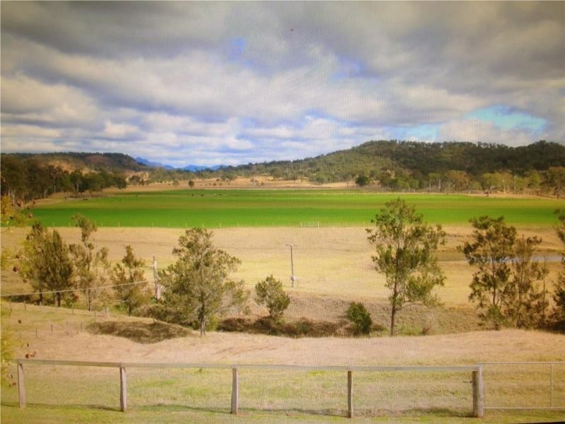 566 Oaky Creek Road, Oaky Creek QLD 4285