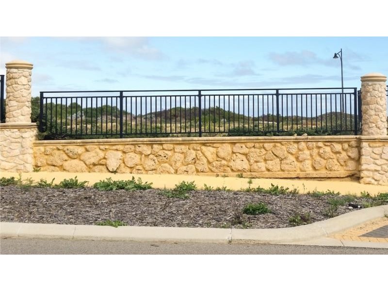 23 Wistari Circle, Two Rocks WA 6037