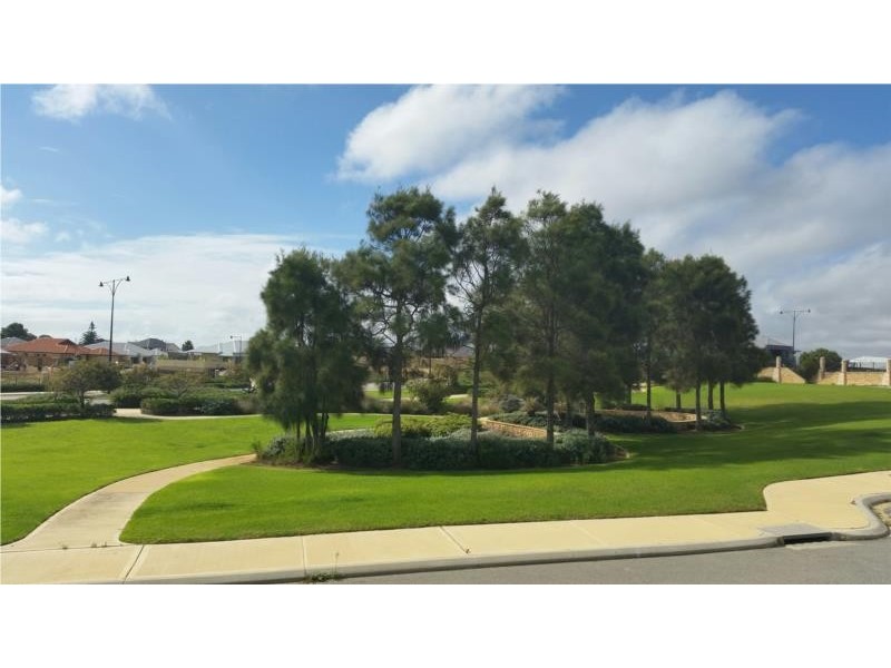23 Wistari Circle, Two Rocks WA 6037