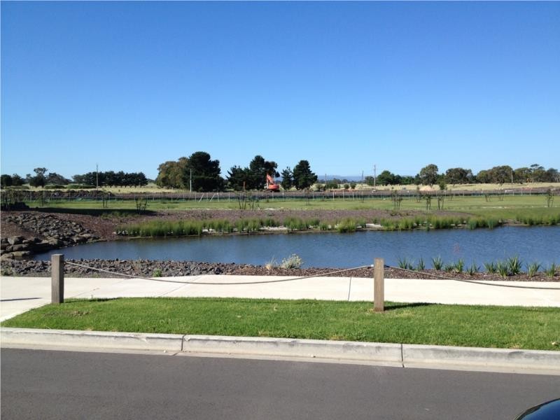 12 Topcliffe Road, Wollert VIC 3750