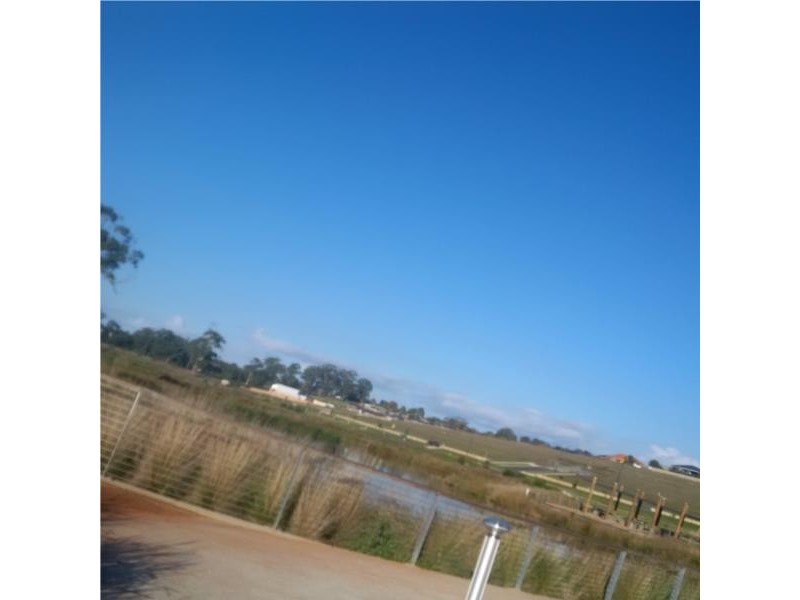 63 Jackson Drive, Drouin VIC 3818