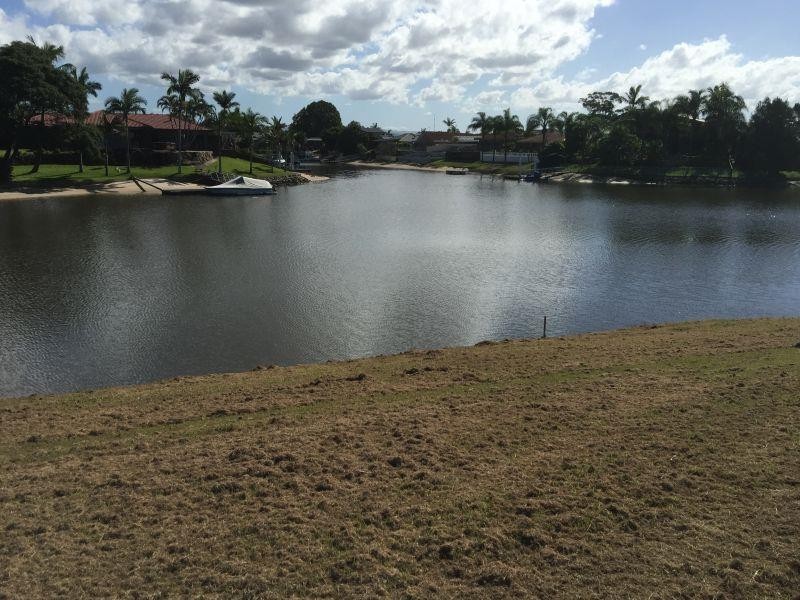 2 Cypress Drive, Broadbeach Waters QLD 4218
