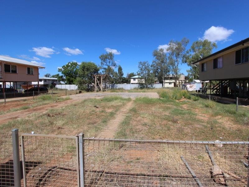 10 Ridge Street, Charleville QLD 4470