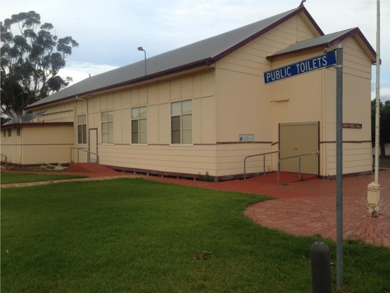 9 Combes Street, Ultima VIC 3544