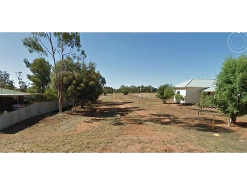 9 Combes Street, Ultima VIC 3544