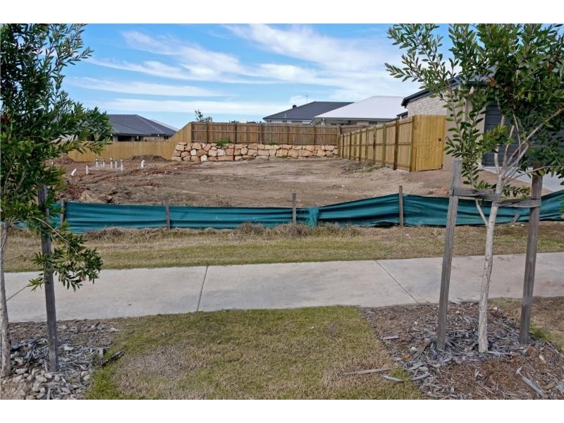 3 Pine Hill Street, Yarrabilba QLD 4207