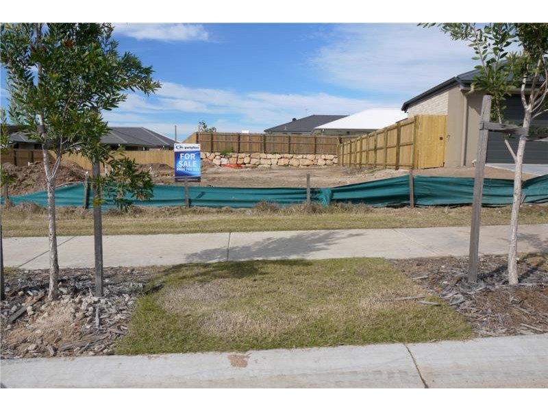 3 Pine Hill Street, Yarrabilba QLD 4207
