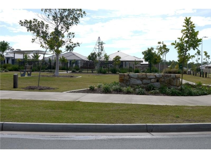 3 Pine Hill Street, Yarrabilba QLD 4207