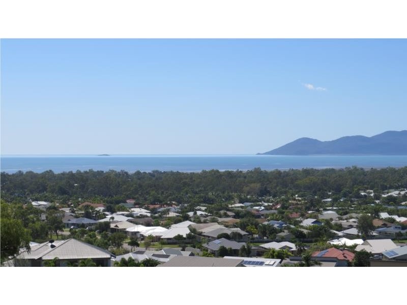 4 Bray Court, Bushland Beach QLD 4818