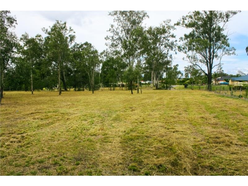 21R Faulkners Road, Thagoona QLD 4306
