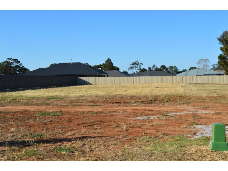 12 Fantasia Drive, Angle Vale SA 5117