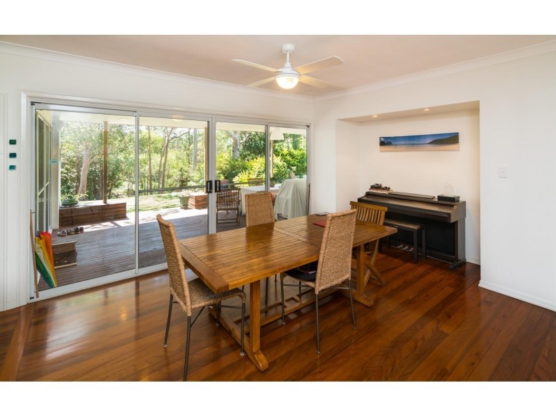 18-20 Norman street, Fig Tree Pocket QLD 4069