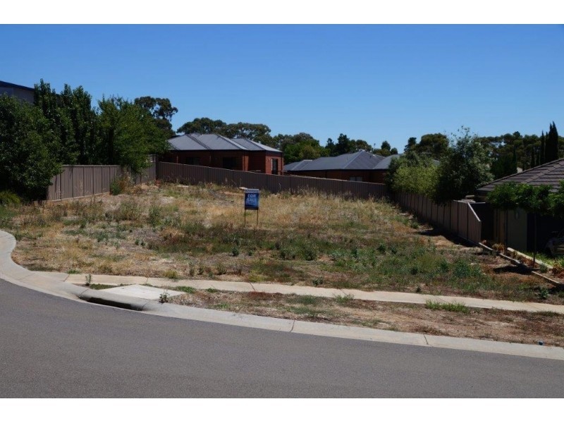 14 Currawong Court, Kennington VIC 3550