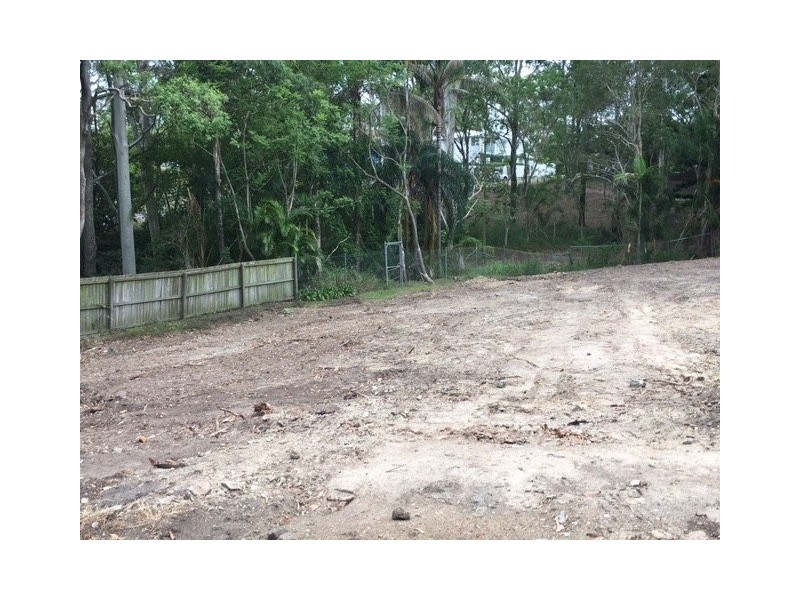 10 Solar Street, Coorparoo QLD 4151