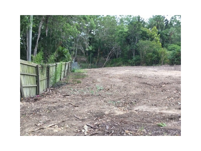 10 Solar Street, Coorparoo QLD 4151