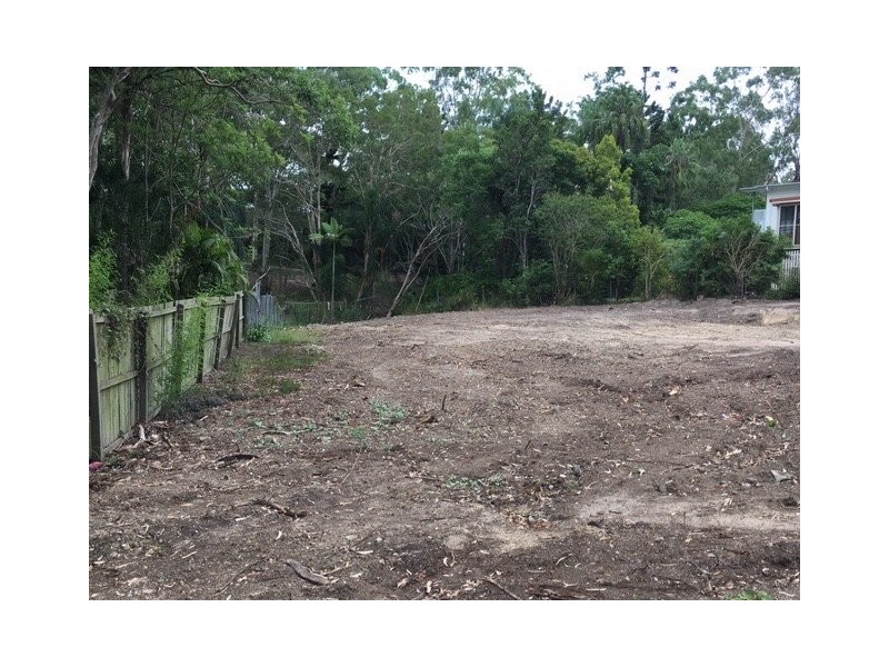 10 Solar Street, Coorparoo QLD 4151