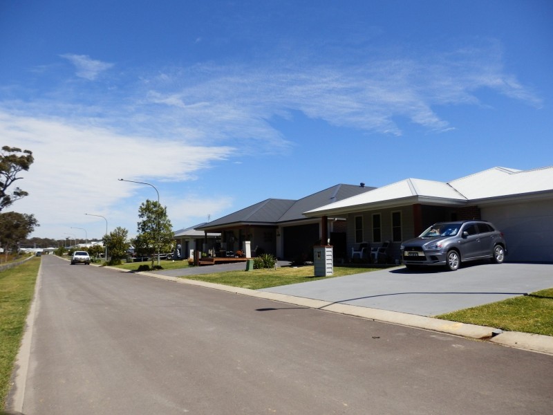 64 Seagrass Avenue, Bayswood Estate, Vincentia NSW 2540