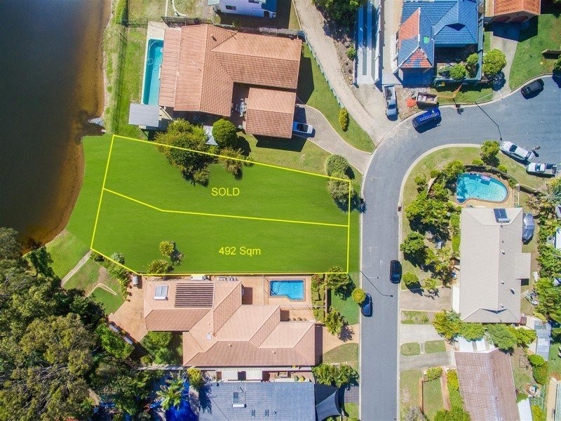 16 Seahawk Crescent, Burleigh Waters QLD 4220