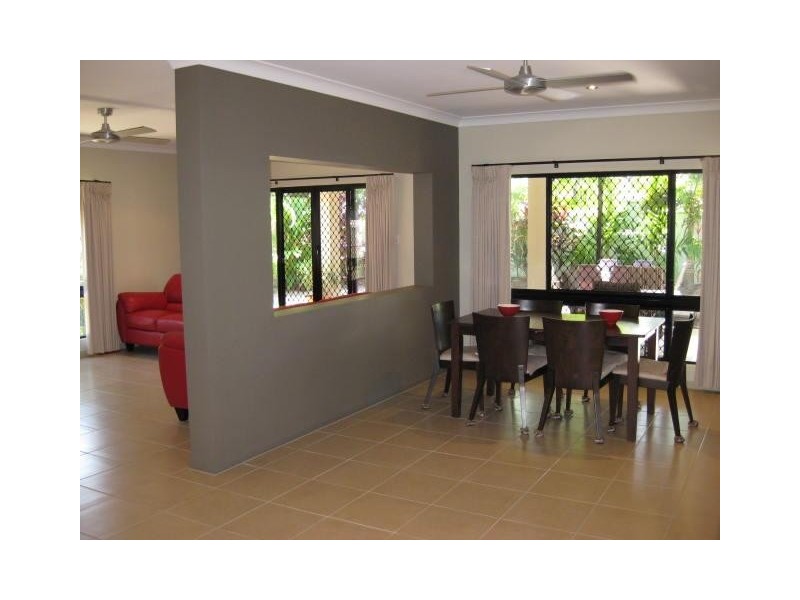 3 Edge Close, Kewarra Beach QLD 4879