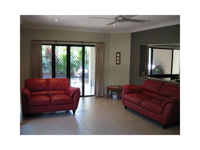 3 Edge Close, Kewarra Beach QLD 4879