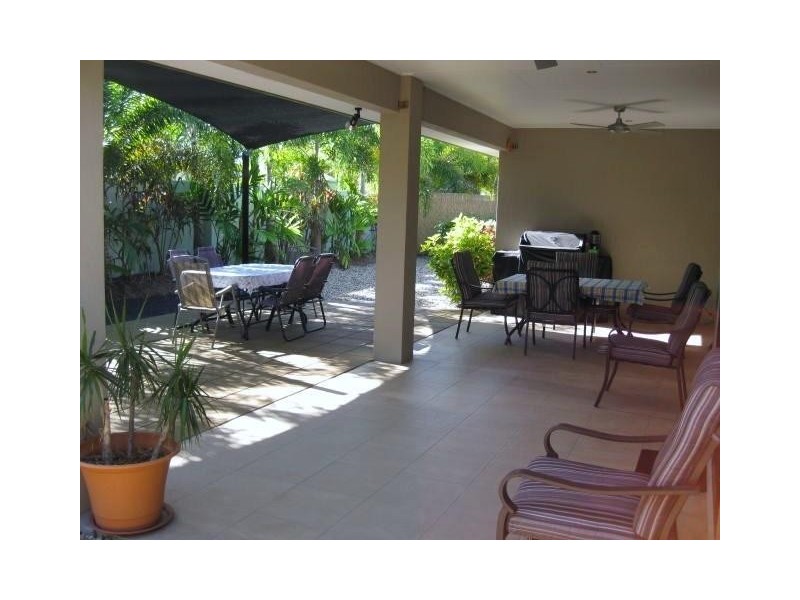 3 Edge Close, Kewarra Beach QLD 4879
