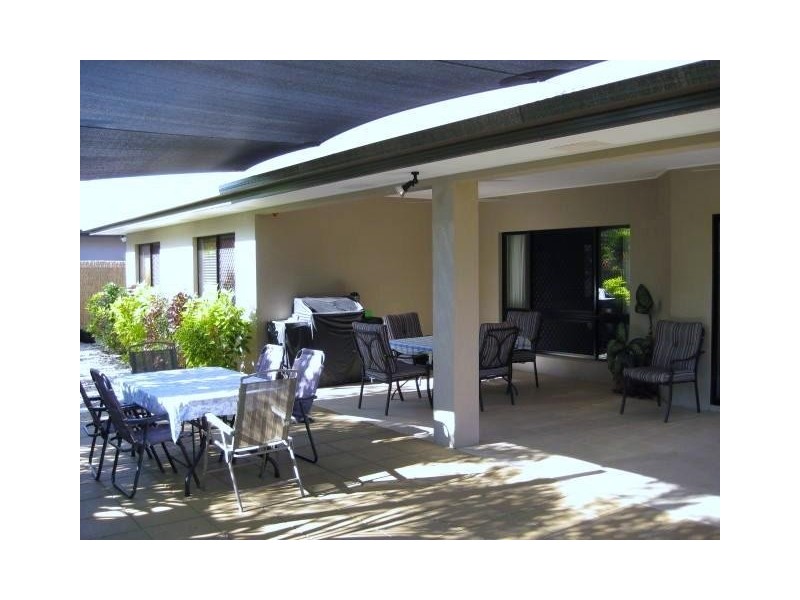 3 Edge Close, Kewarra Beach QLD 4879