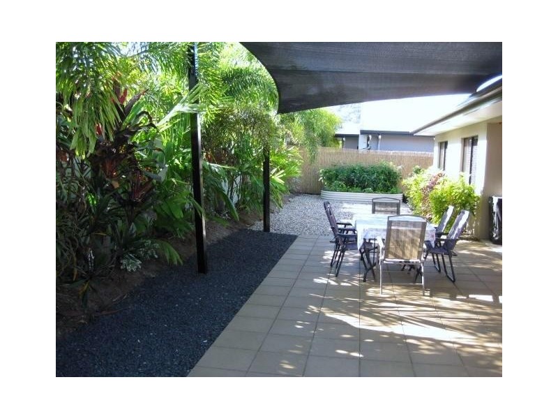 3 Edge Close, Kewarra Beach QLD 4879