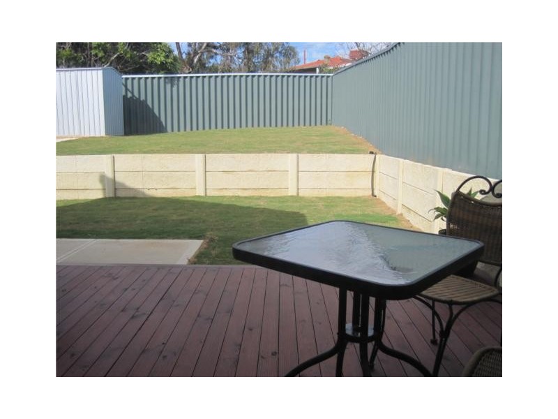 16 Bickford place, Hamilton Hill WA 6163