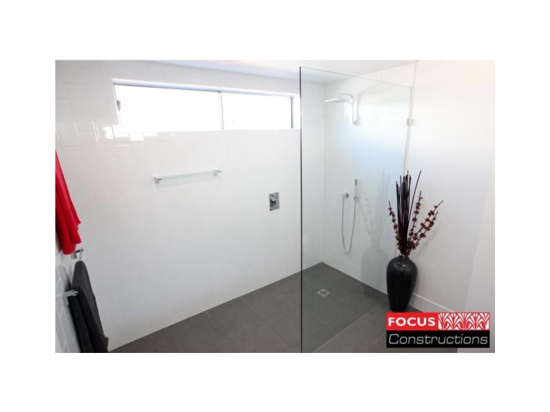 29 Norwood Crescent, Trinity Park QLD 4879