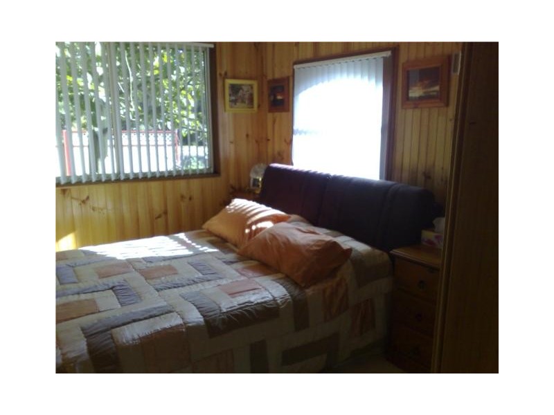 77 Cater Cres, Sussex Inlet NSW 2540