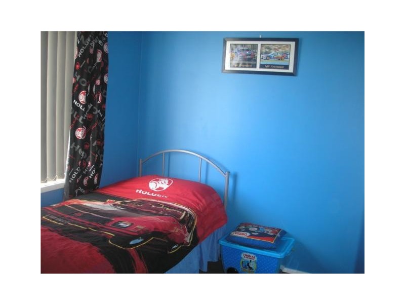 2 Gasnier st, Clarendon Vale TAS 7019