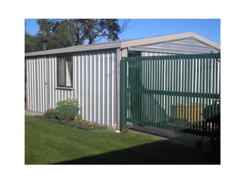 2 Gasnier st, Clarendon Vale TAS 7019
