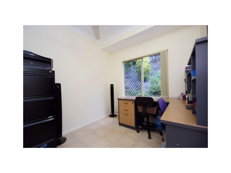 79 CALLUM ST, Mooroobool QLD 4870