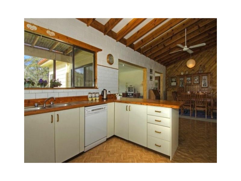 35 Vidler Road, Falls Creek NSW 2540