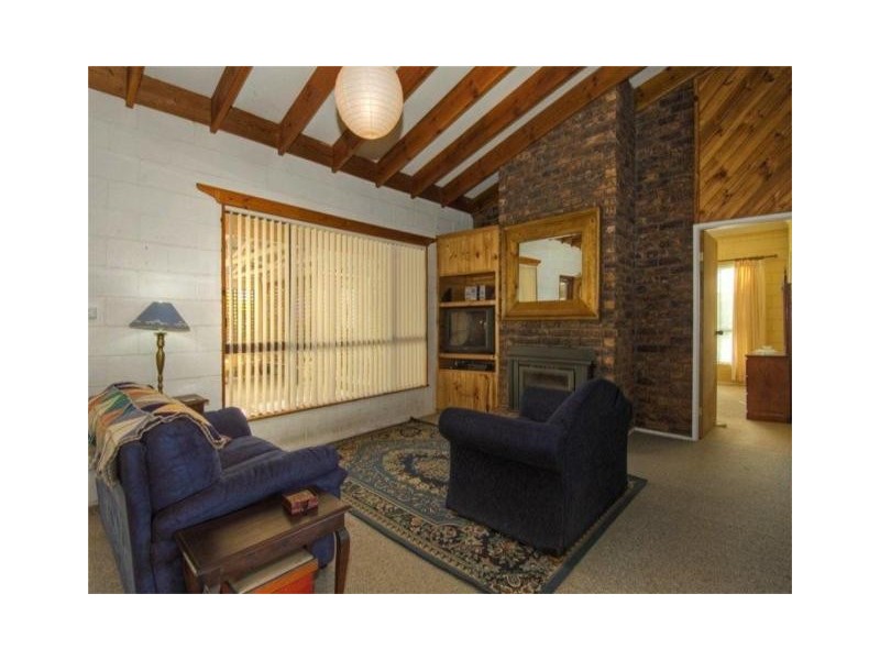 35 Vidler Road, Falls Creek NSW 2540