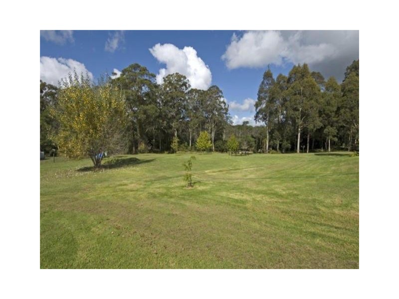 35 Vidler Road, Falls Creek NSW 2540