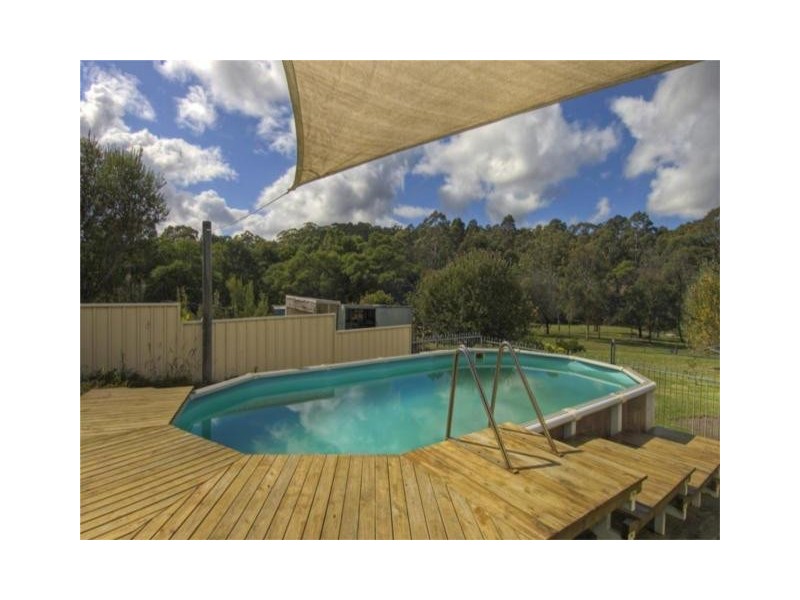 35 Vidler Road, Falls Creek NSW 2540