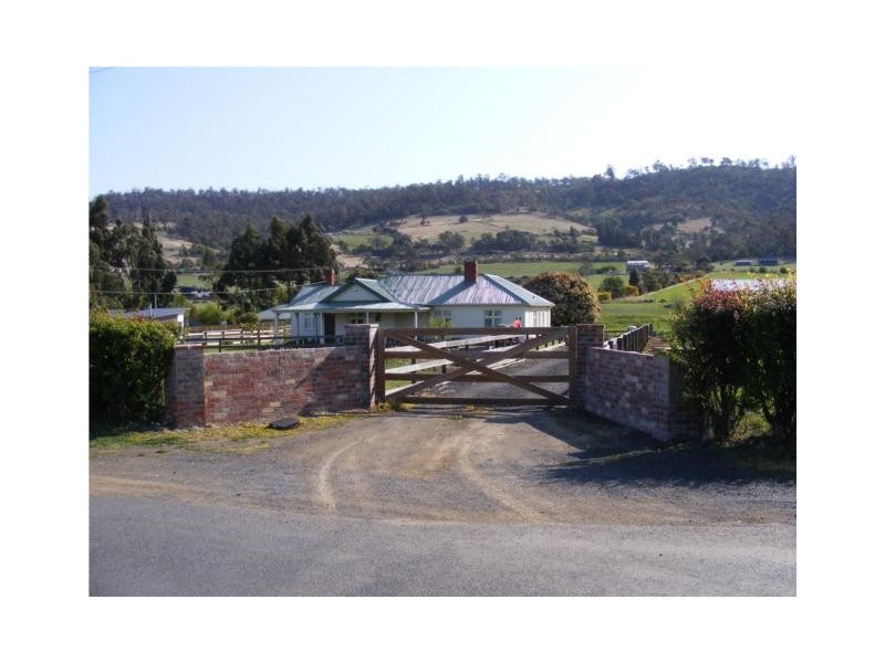 11 Swan Street, Bagdad TAS 7030