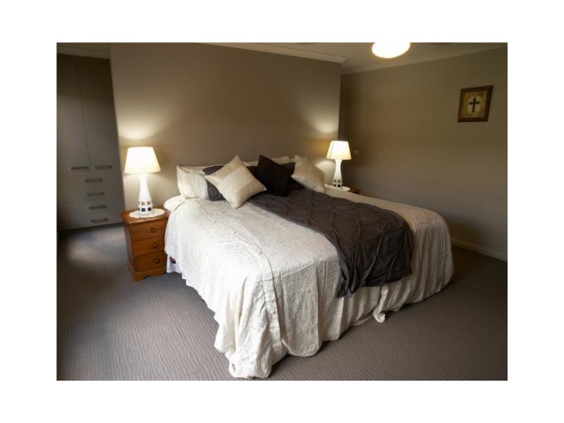 29 Gumnut Crt, Albury NSW 2640