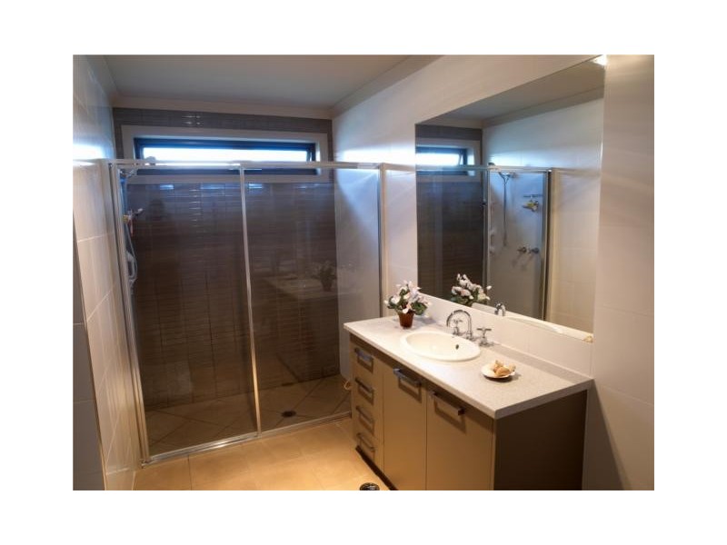 29 Gumnut Crt, Albury NSW 2640