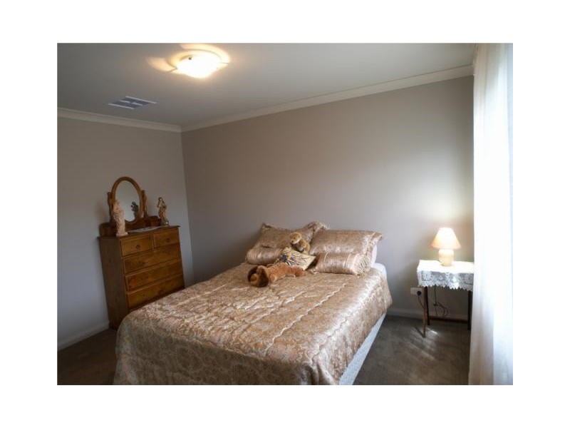 29 Gumnut Crt, Albury NSW 2640