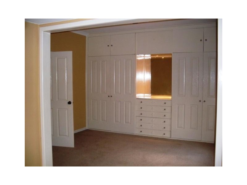 17  hay street merredin, Merredin WA 6415