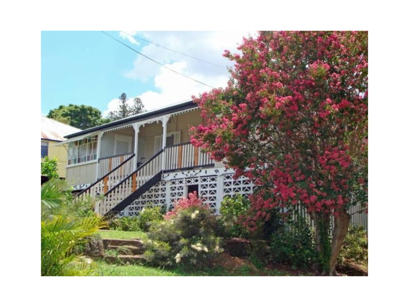 31 Coates Street, Mount Morgan QLD 4714