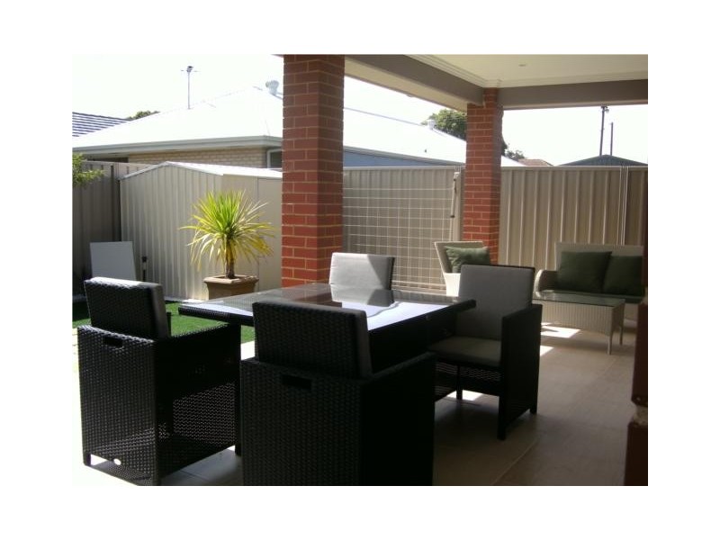 15 poole ave, Woodville South SA 5011