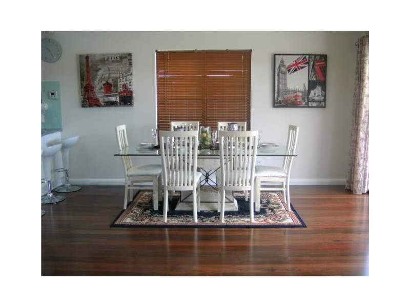 15 poole ave, Woodville South SA 5011